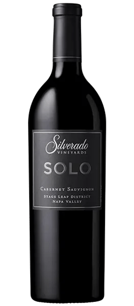 solo cabernet sauvignon 2013 stags leap district bottle shot
