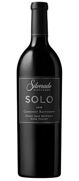 solo cabernet sauvignon 2018 stags leap district bottle shot